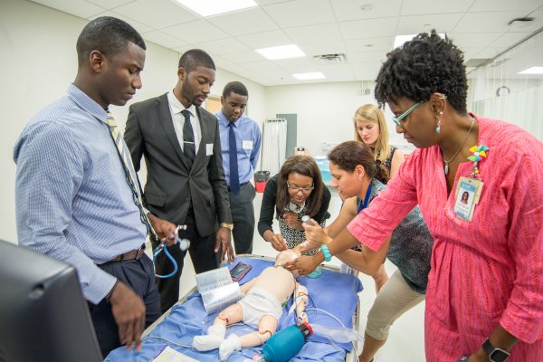 博乐汇娱乐现金网居民多样性倡议周游医科学生