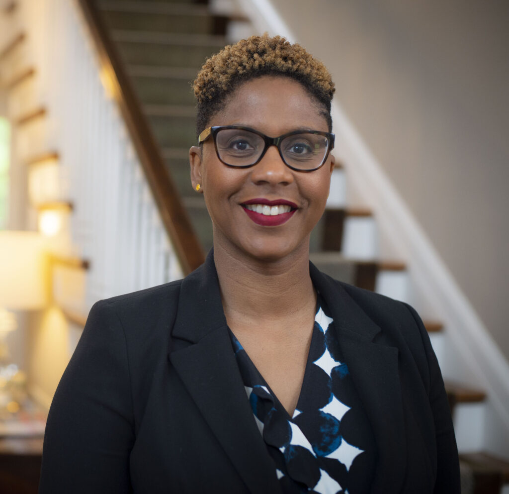 拉希达MonroeMDFAAP